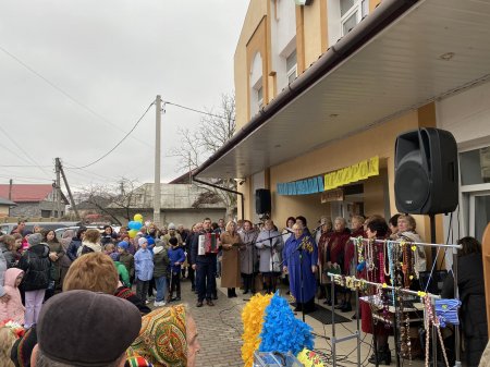 БЛАГОДІЙНИЙ ЯРМАРОК НА ПІДТРИМКУ ЗСУ У С. ВОВЧИНЕЦЬ