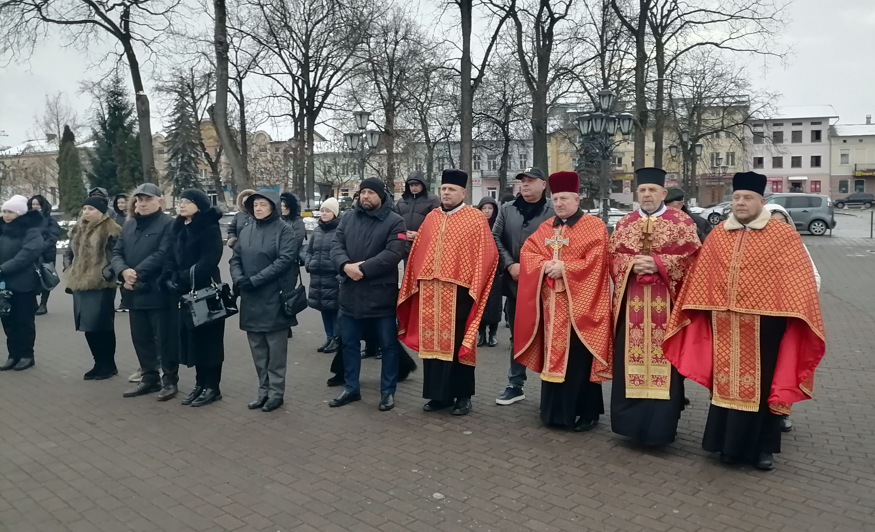 Фото без опису