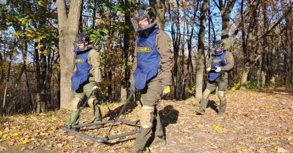 В Україні з’явилось 10 нових батальйонів для розмінування звільнених територій - Новини України