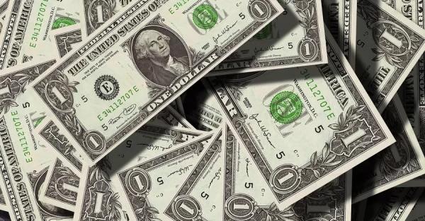 Курс валют на 11 грудня: скільки коштують долар, євро та злотий - Новини України