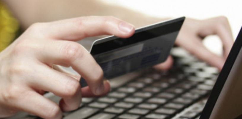 Прикарпатка хотіла продати дитячі речі через інтернет, а втратила 80 тисяч гривень