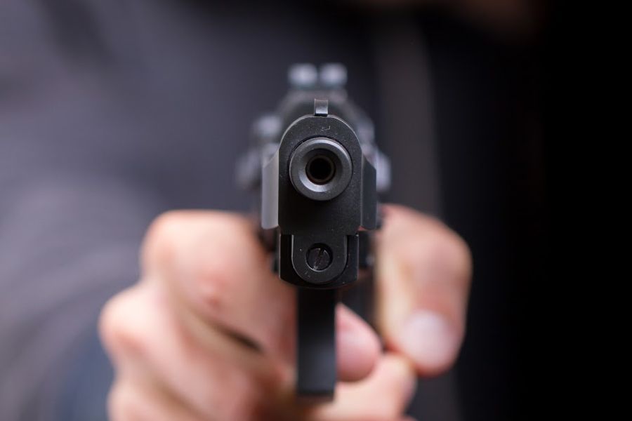 У Франківську затримали чоловіка, який стріляв у поліціянта