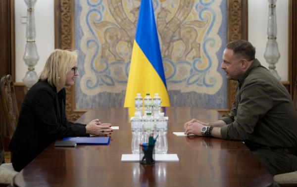 Єрмак зустрівся з тимчасовою повіреною в справах США в Україні