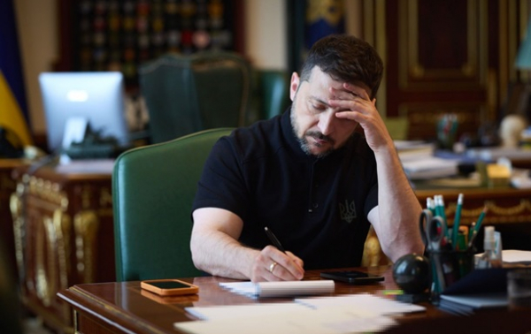 Зеленський провів розмову з главою Євроради