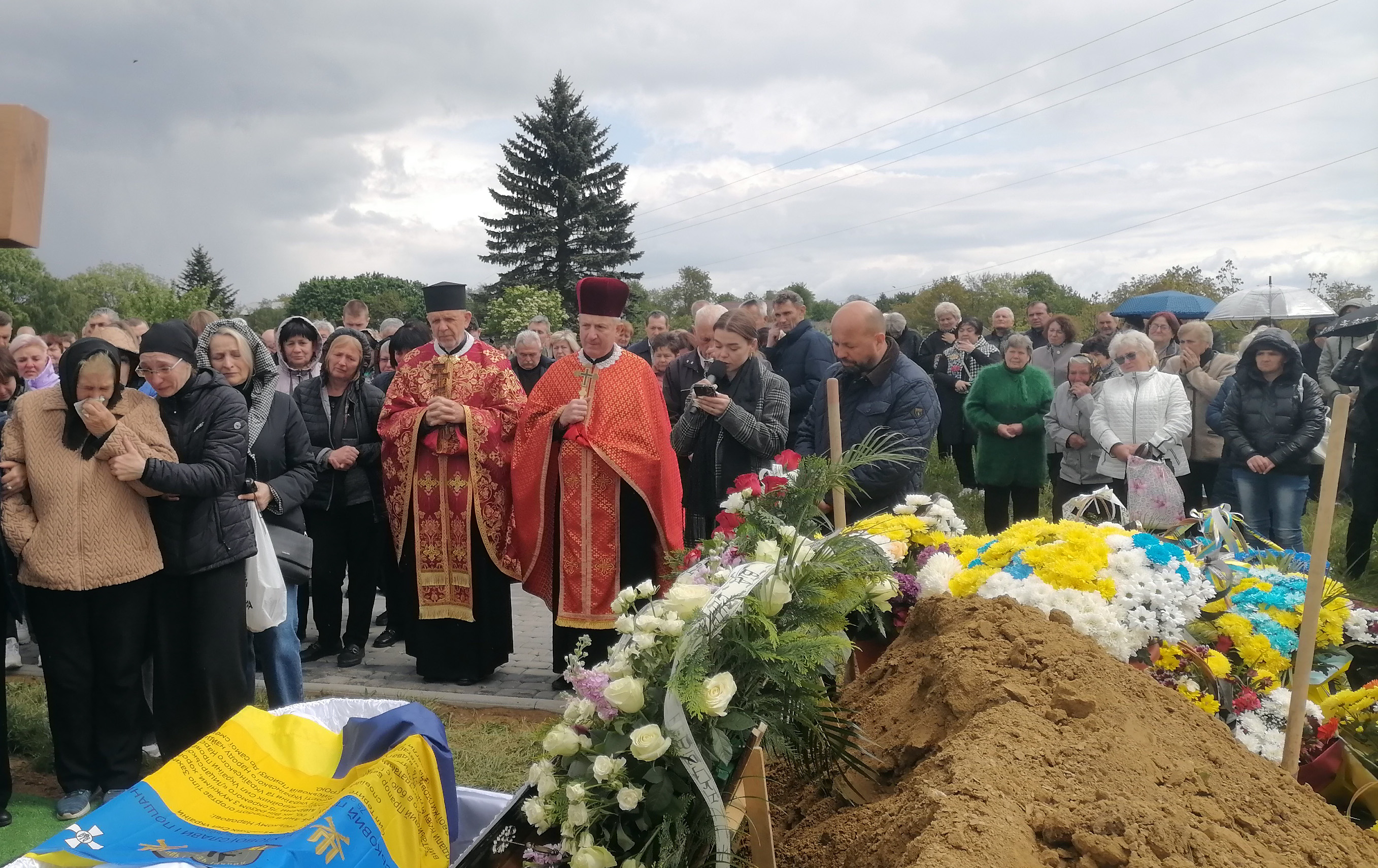 Фото без опису