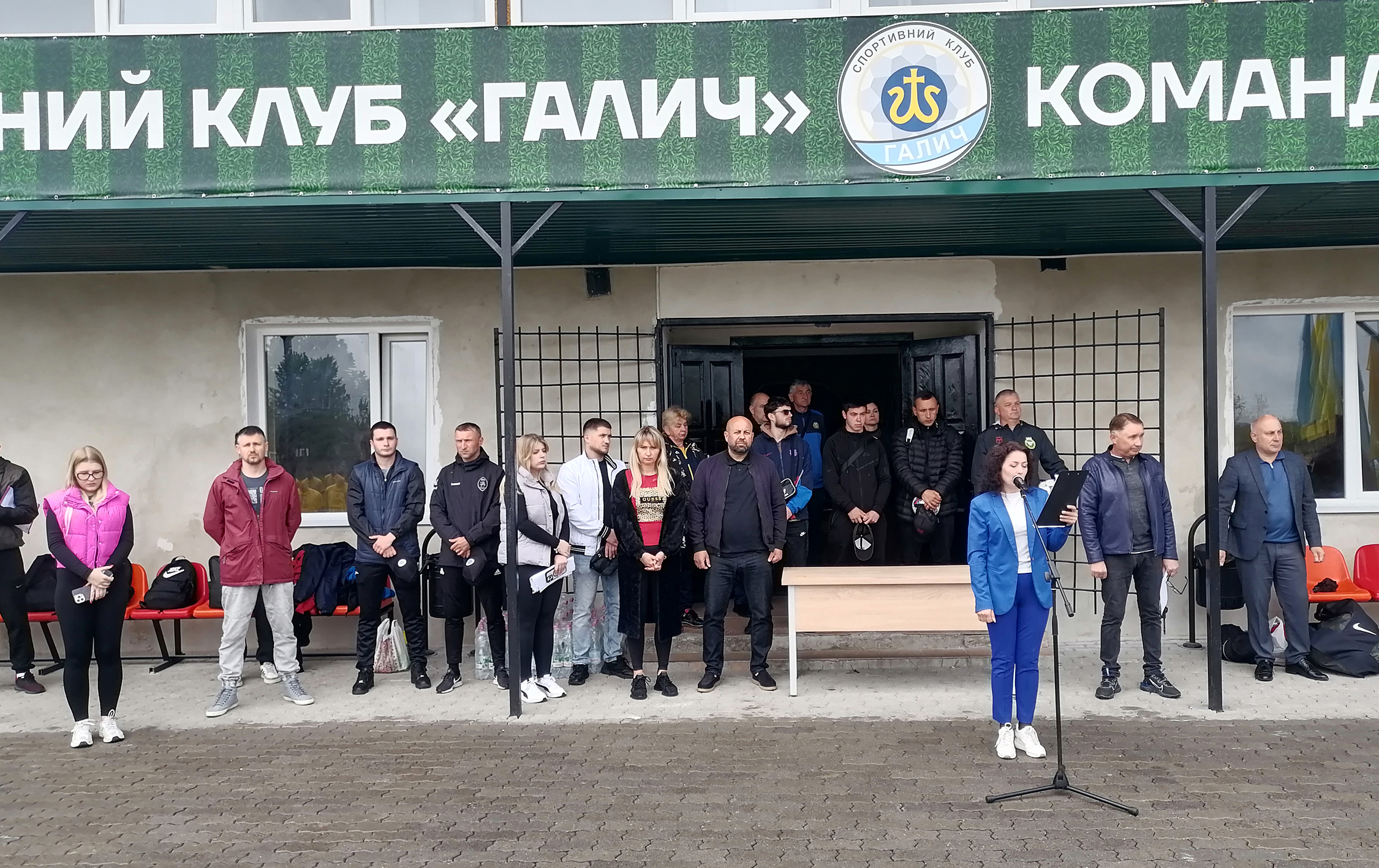 Фото без опису
