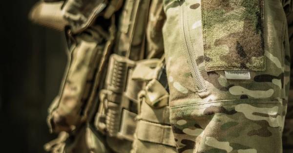 Внаслідок нічної атаки на Київ постраждало виробництво одягу для військових - Новини України
