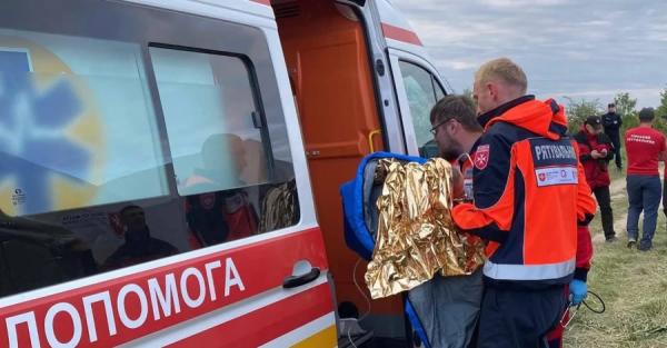 5-річного хлопчика, якого шукали три доби на Прикарпатті, госпіталізували з виснаженням організму - Новини України