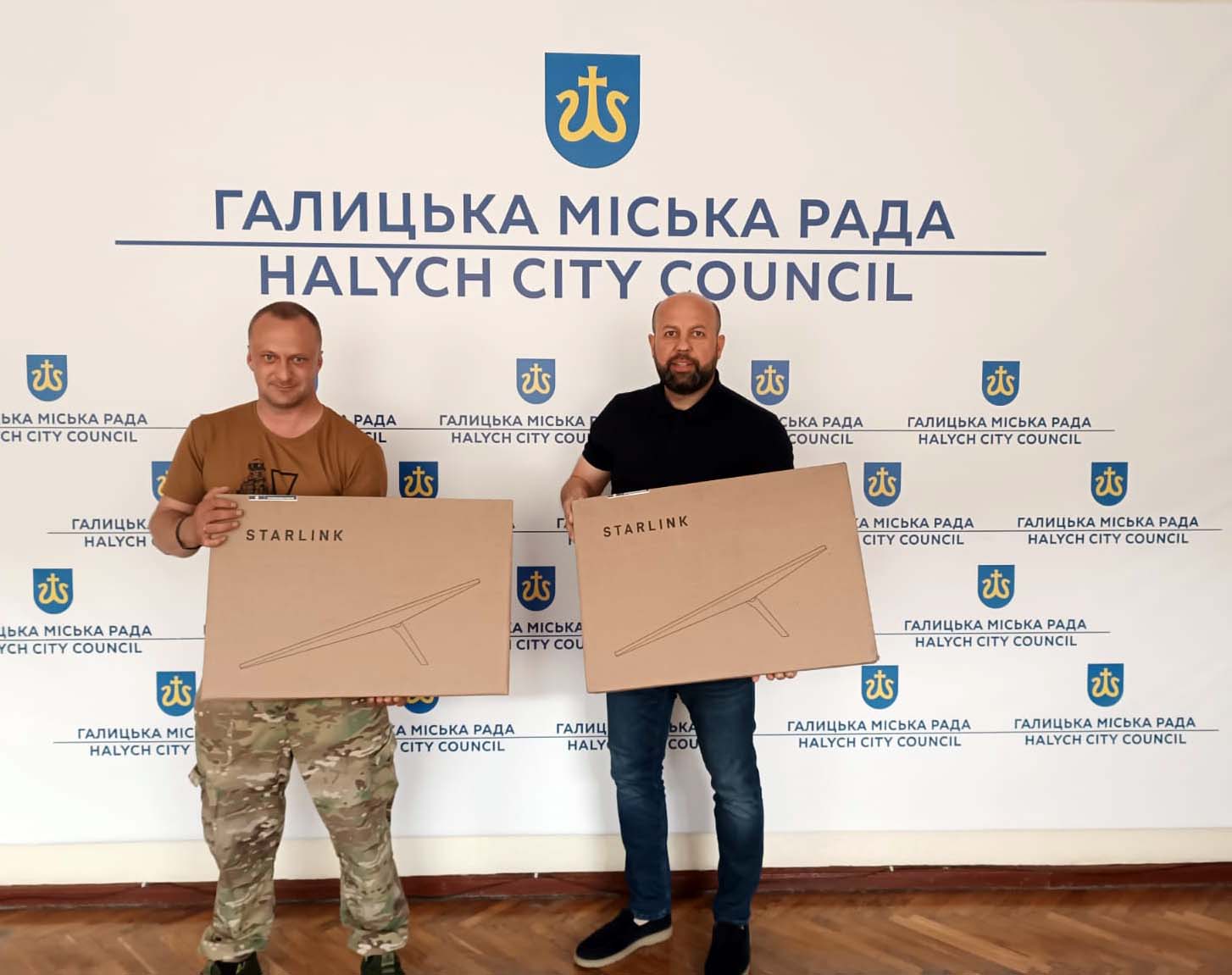 Фото без опису