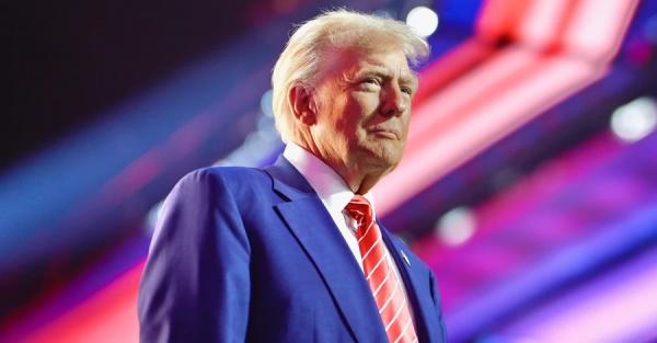 Трамп допустив запровадження нових санкцій не лише проти РФ, а й для України - Новини України