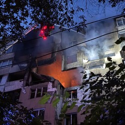 Росіяни вдарили по багатоповерхівці в Одесі, серед постраждалих діти - Новини України