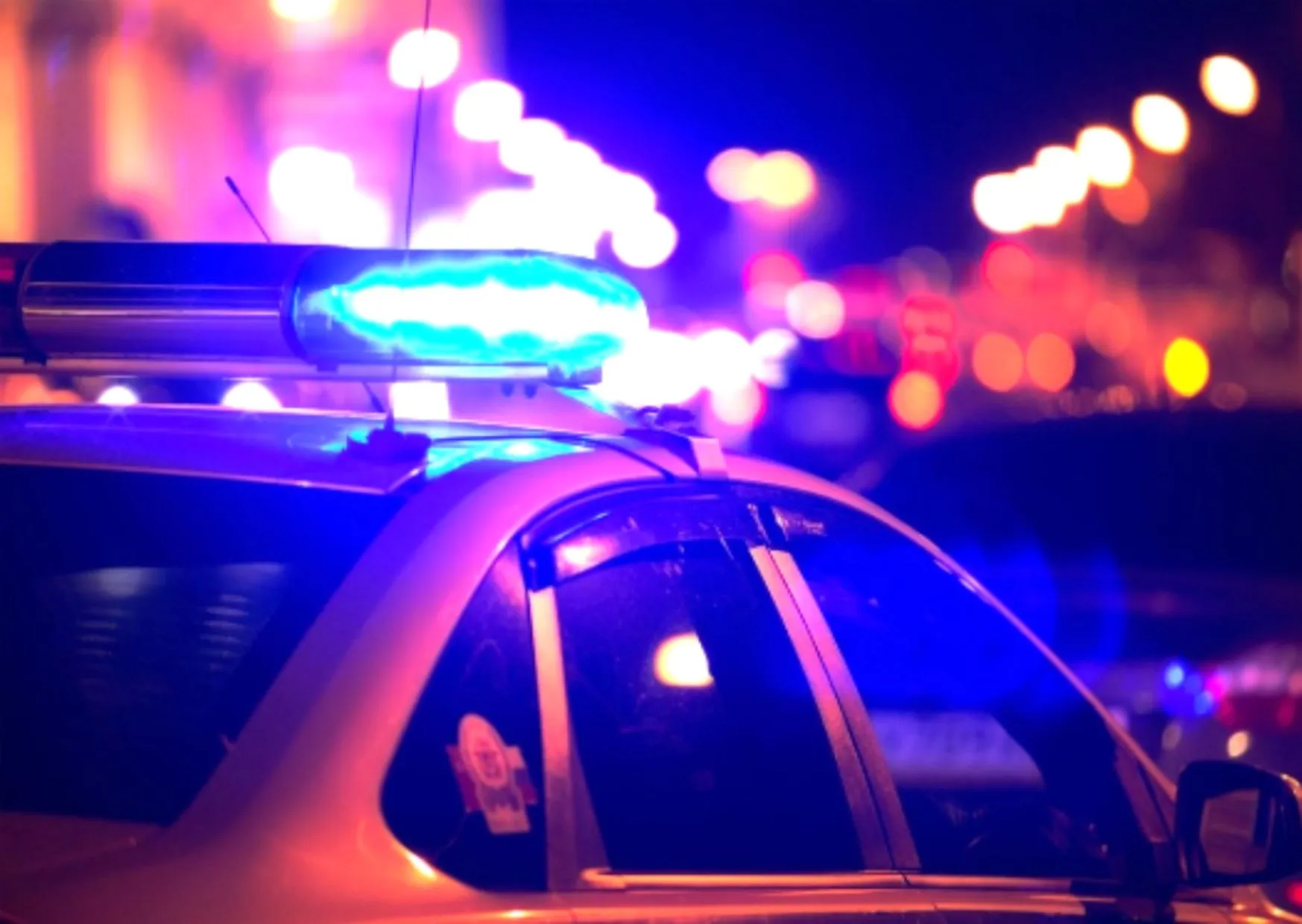 В Івано-Франківську у під’їзді житлового будинку знайшли тіло чоловіка