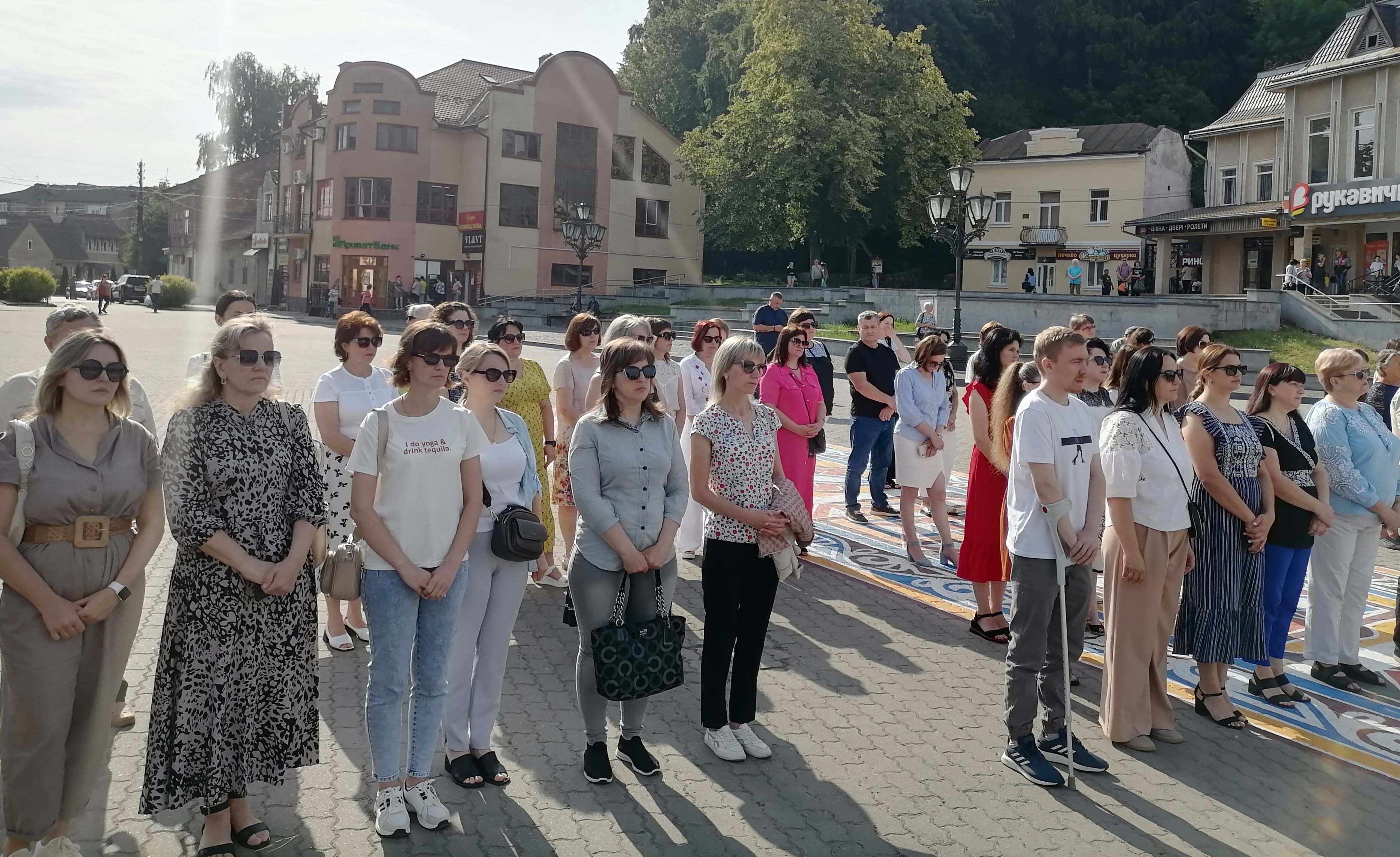Фото без опису
