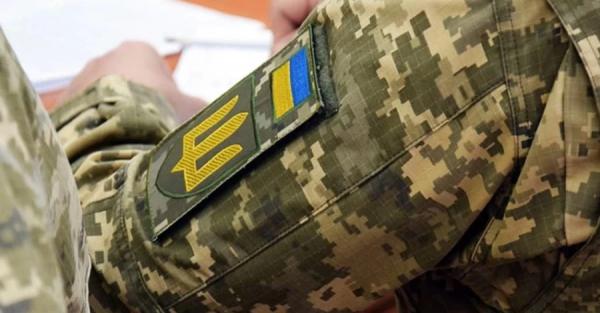 У Вінниці натовп намагався "відбити" чоловіка, який був у розшуку ТЦК - Новини України
