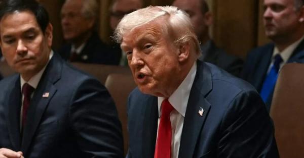 Трамп відреагував на ядерні загрози Медведєва і перекидає два атомні підводні човни  - Новини України