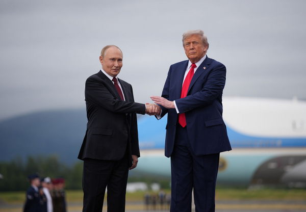 На Алясці розпочались переговори Трампа та Путіна - журналістів вивели із зали - Новини України