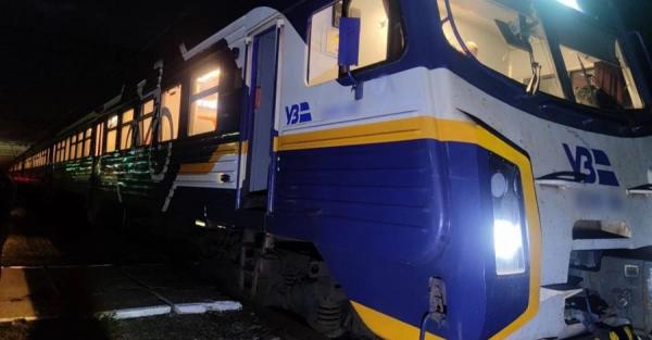 Під Києвом поїзд збив на смерть жінку - Новини України