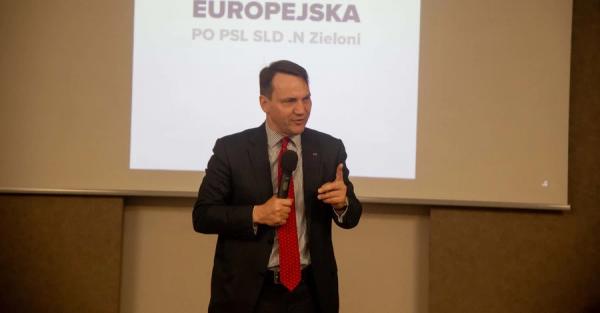 Сікорський відповів Трампу щодо атаки дронів: Ні, це не помилка - Новини України