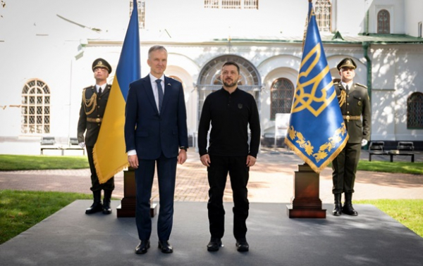 Зеленський прийняв вірчі грамоти від послів Кіпру, Латвії та Пакистану