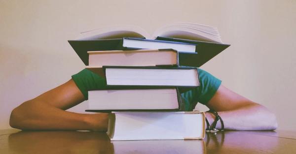 В Україні заблокували онлайн-магазини, які продавали книги з Росії та Білорусі - Новини України