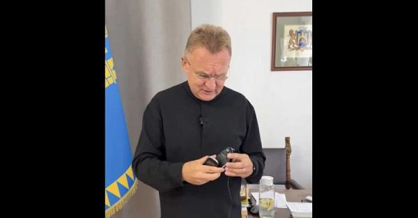 Садовий знайшов у кабінеті прослуховування - Новини України