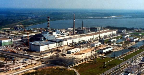 На Чорнобильській АЕС стався блекаут після ударів росіян по Славутичу  - Новини України