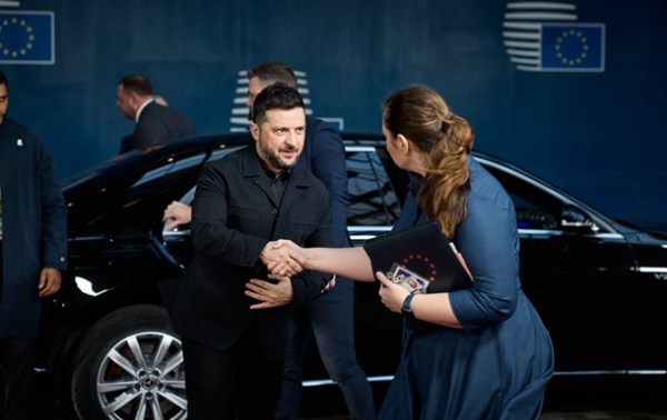 Зеленський: ЄС збереже фінансову підтримку України Зеленський: ЄС збереже фінансову підтримку України