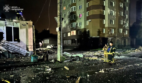 Росія вночі запустила понад 450 дронів і 30 ракет, - Зеленський - Новини України
