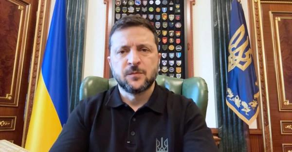 Зеленський дорікнув світу через відсутність достойної реакції на російські обстріли України - Новини України