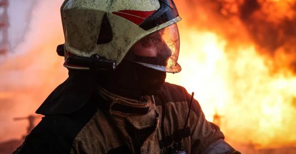 Росіяни вдарили по Херсону, є загибла і більше 10 поранених - Новини України