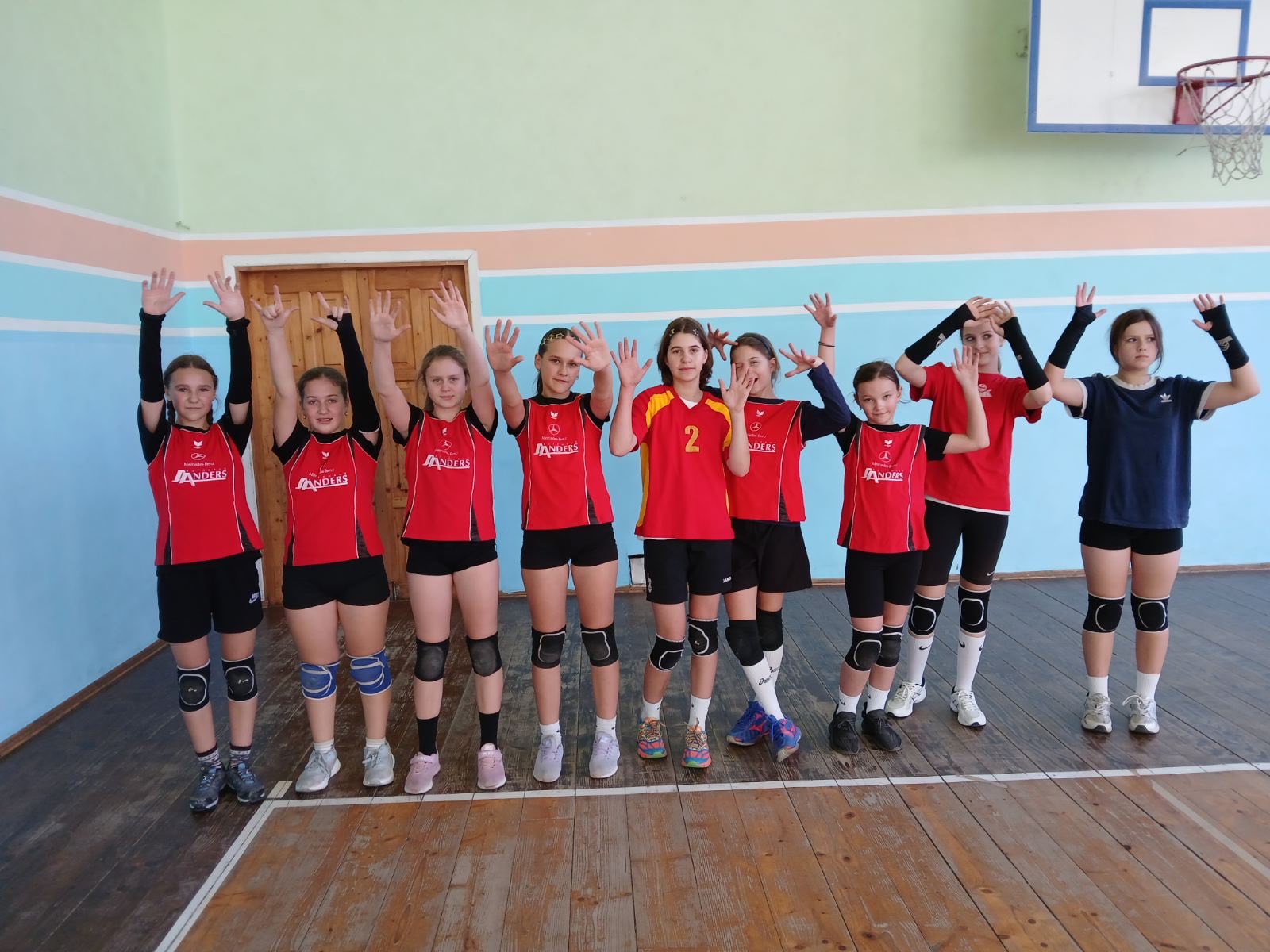 Фото без опису