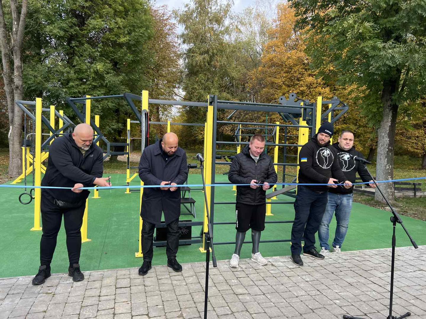 Фото без опису