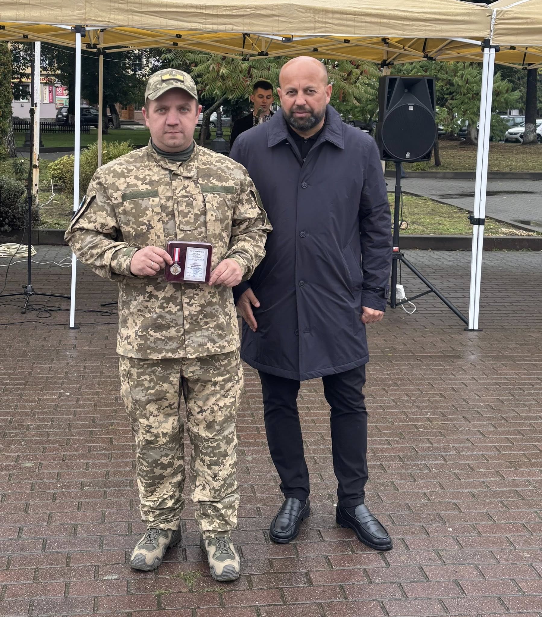 Фото без опису