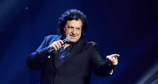 Іво Бобул показав дитячий знімок - у родинному колі, на руках у тата - Новини України