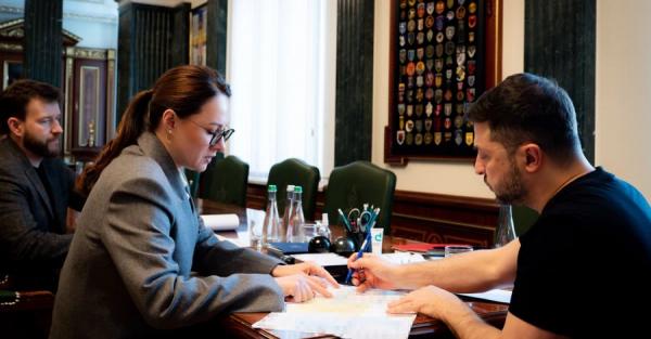 Уряд розкрив подробиці "зимової підтримки" - не лише безкоштовні 3000 км на УЗ - Новини України Уряд розкрив подробиці "зимової підтримки" - не лише безкоштовні 3000 км на УЗ - Новини України