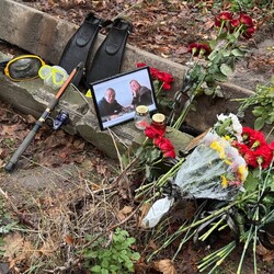 У Дніпрі попрощалися із подружжям, яке загинуло внаслідок російського удару 8 листопада - Новини України У Дніпрі попрощалися із подружжям, яке загинуло внаслідок російського удару 8 листопада - Новини України