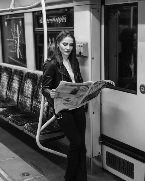 Що читають зірки: улюблені книги Песик, Осадчої, Астаф’євої, Ступки, Мартинюка - Новини України Що читають зірки: улюблені книги Песик, Осадчої, Астаф’євої, Ступки, Мартинюка - Новини України