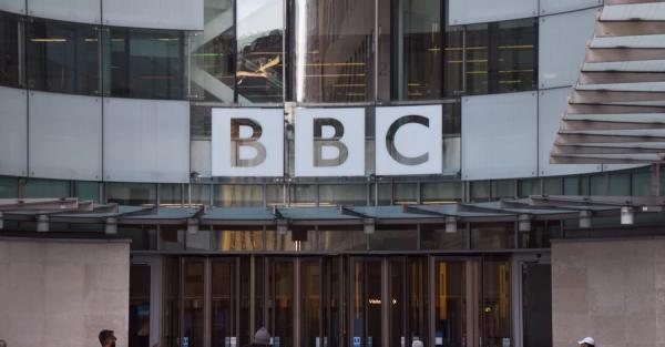 BBC вибачилася перед Трампом, але відмовилась платити компенсацію - Новини України BBC вибачилася перед Трампом, але відмовилась платити компенсацію - Новини України