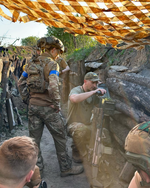 Обов’язки у війську: Хливнюк - пілот БпЛА, Жадан - комунікаційник, Салем працює в штабі - Новини України