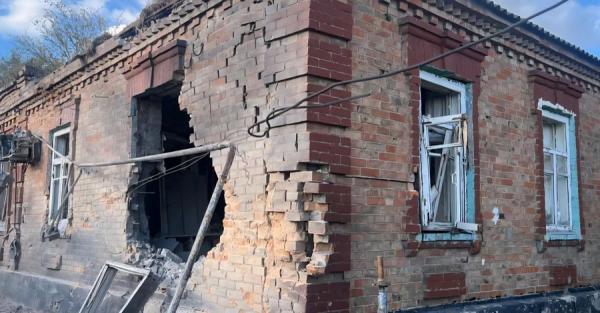 Війська РФ атакували магазин на Дніпропетровщині - є загиблі та поранені  - Новини України