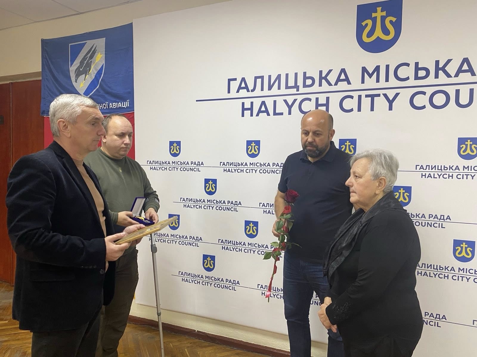 Фото без опису