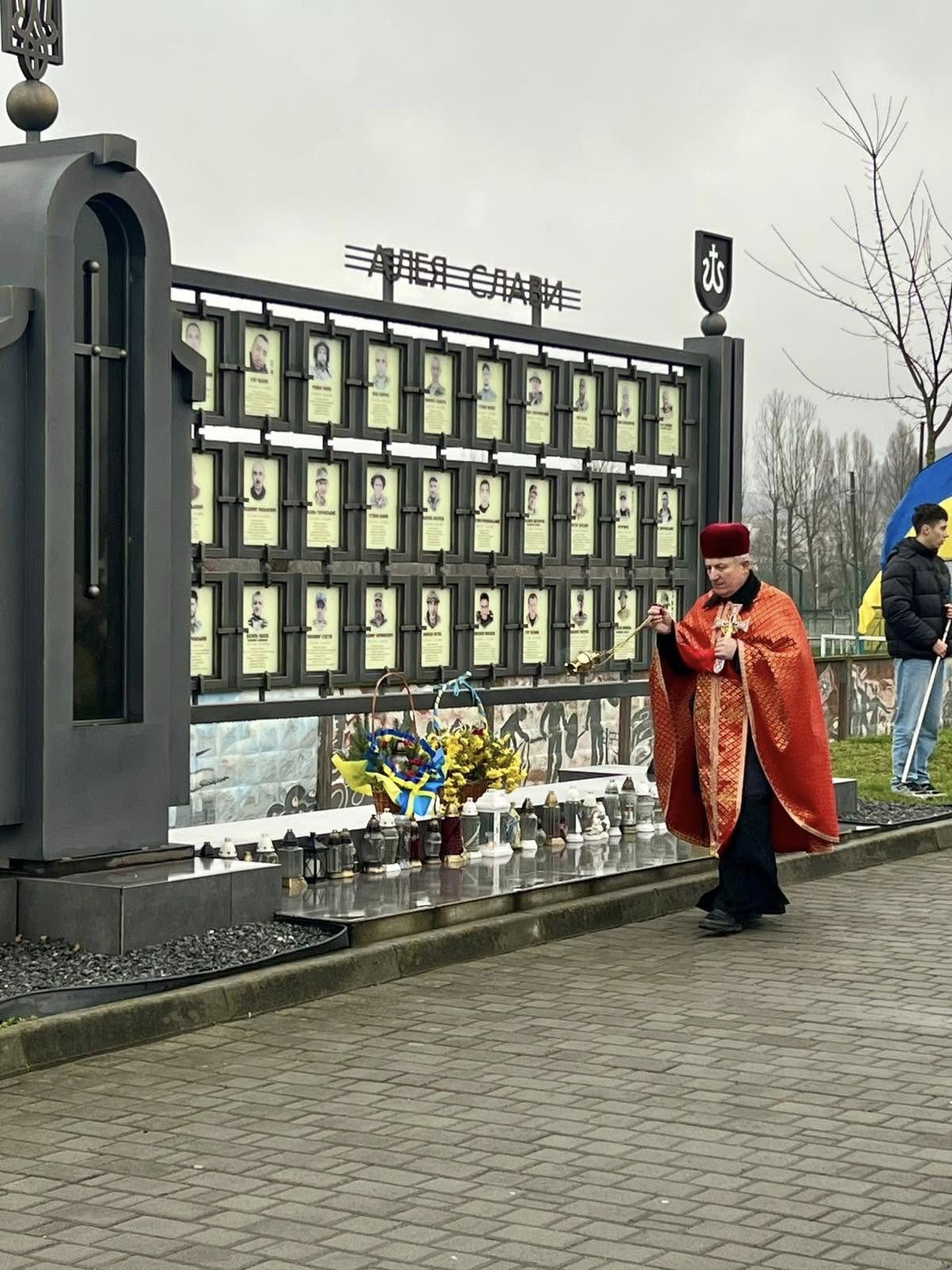 Фото без опису