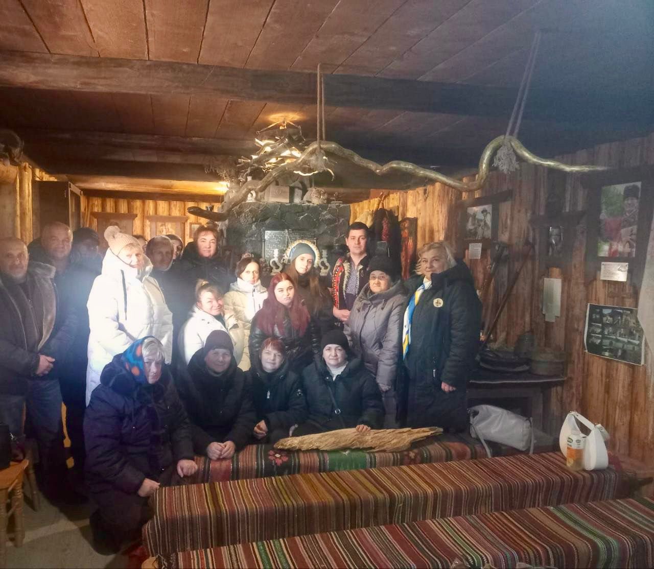 Фото без опису