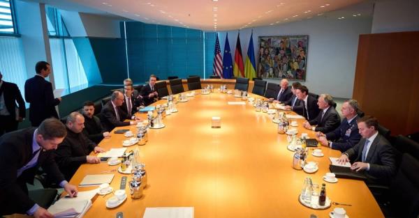 Зеленський на переговорах зі США допустив відмову від вступу України до НАТО, - Reuters - Новини України Зеленський на переговорах зі США допустив відмову від вступу України до НАТО, - Reuters - Новини України