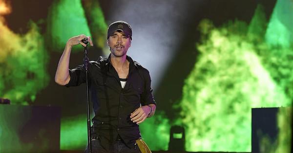 Енріке Іглесіас вчетверте став батьком - Новини України