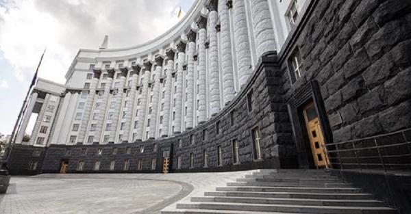 Родичам поранених або загиблих журналістів виплачуватимуть допомогу, першу отримає батько Вікторії Рощиної - Новини України