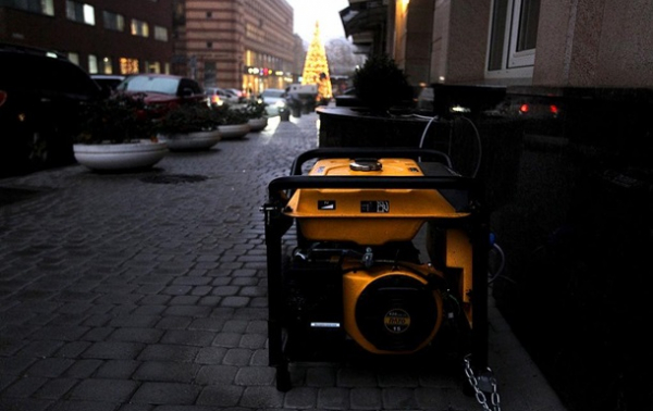 Стали відомі графіки відключень світла 3 грудня