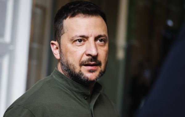 Зеленський назвав умову винесення мирного плану на референдум Зеленський назвав умову винесення мирного плану на референдум