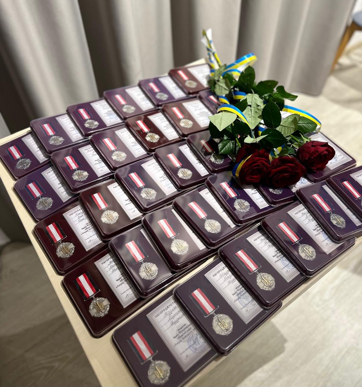 Фото без опису