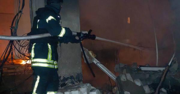 Росіяни вдарили безпілотником по Харкову, постраждала 16-річна дівчинка - Новини України